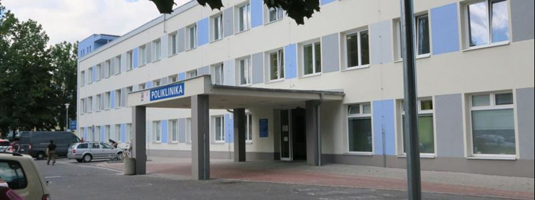 úprava části polikliniky na lékárnu a ambulance