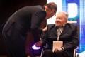 Miloslav Stříteský obdržel ocenění z rukou Romana Línka