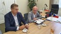 Přeprava komunálního odpadu by se měla více odehrávat po železnici