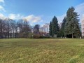 Park je rozlehlý