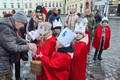 Kdo dává, dostává. Začala Tříkrálová sbírka