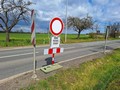 Opravy silnic poškozených stavbou D35 pokračují. Práce vyjdou levněji, než se čekalo