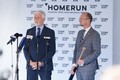 Prezident Pavel navštívil kraj a symbolickým nadhozem odstartoval nový nadační fond HOMERUN