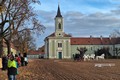 Na nádvoří hřebčína