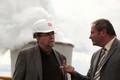 Ředitel Jaroslav Volšický provedl hejtmana elektrárnou. Foto: Luboš Kozel