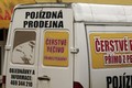I ve Včelákově funguje pojízdná prodejna. Pardubický kraj je pravidelně podporuje speciálním dotačním programem.