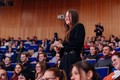 ...a debata se studenty