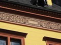 Sgrafitový pás