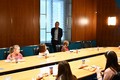 Žáci základní školy z Rybitví přijeli se svými pedagogy na návštěvu Krajského úřadu Pardubického kraje.