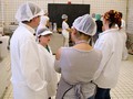 Žáci ze ZŠ a MŠ Rybitví přijeli na návštěvu do SPŠ potravinářství a služeb v Pardubicích.