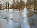 AKTUÁLNĚ: Rozvodněné Labe je pod drobnohledem, voda zaměstnala i krajské silničáře