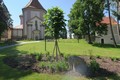 Park u kostela