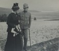 Josef Gočár s manželkou Marii za války v Krucemburku
