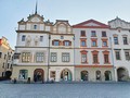 Omítky krajské knihovny v Pardubicích jsou v havarijním stavu