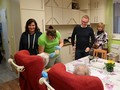 V odlehčovací službě v Pardubicích V Ráji s radním Pavlem Šotolou a ředitelkou Marií Hubálkovou