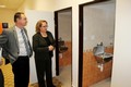 Generálních oprav doznala všechna sociální zařízení na hlavním bloku, s ředitelkou Janou Tomšů si vše prohlédl Roman Línek