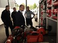 Policisté si převzali speciální přívěsný vozík. Jeho pořízení podpořil Pardubický kraj