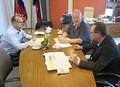 Martin Netolický, Michal Kortyš a Roman Línek jednali o výstavbě přivaděčů na D35