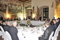 Na závěr dne prezident večeřel s podnikateli