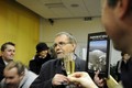 Na nádraží uvedl hejtman Radko Martínek do života také obrazovou publikaci Pardubického kraje od Štěpána Bartoše. Foto: archiv
