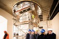 Zámecké skleněné schodiště vyztuží kilometr nosných ocelových prutů
